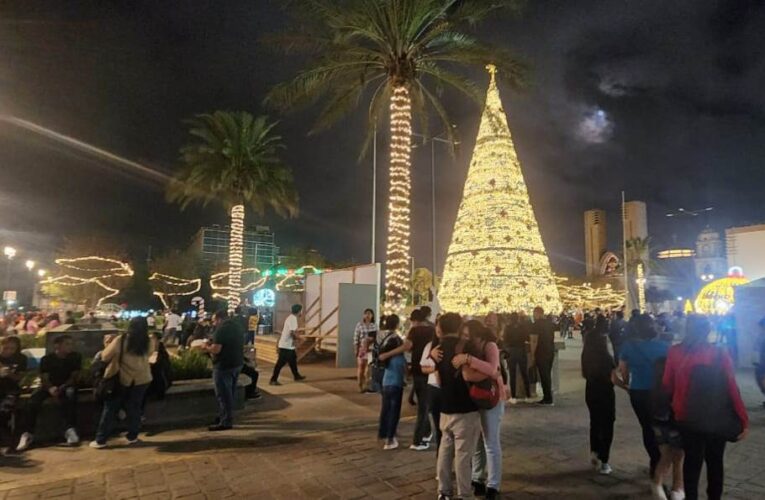 Conviven familias reynosenses en Imparable Navidad